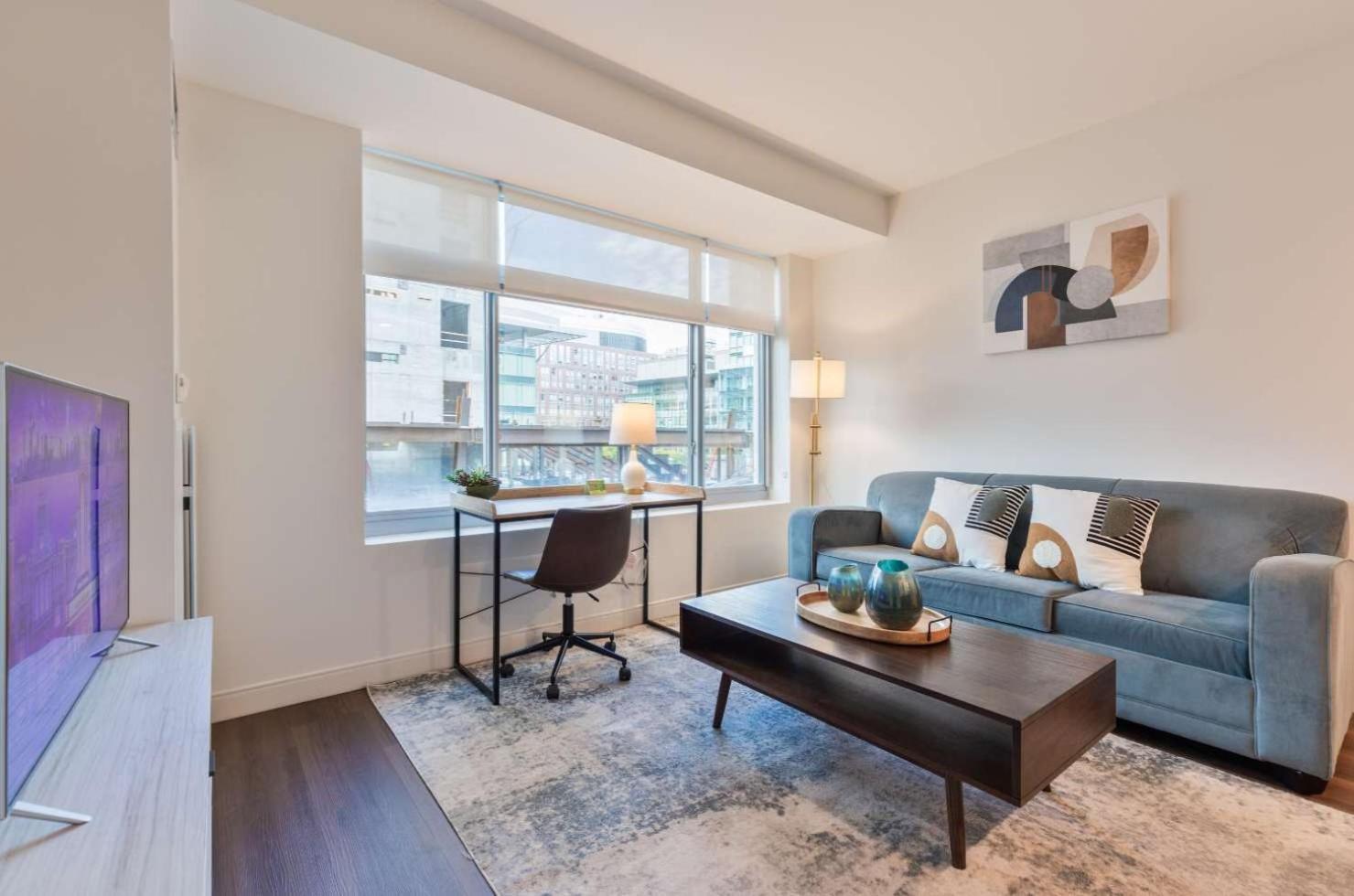 Luxury Near Kendall Square Apartment